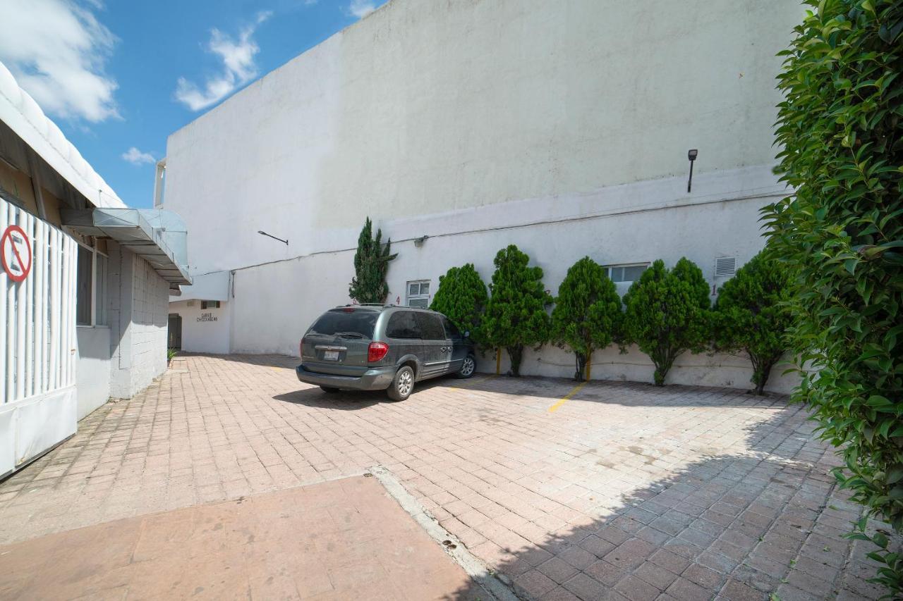 Amueblados San Isidro Hotell León Exteriör bild